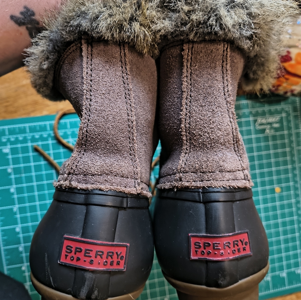 Sperry top-sider faux fur lined waterproof duck boots with leather laces - Picture 8 of 11
